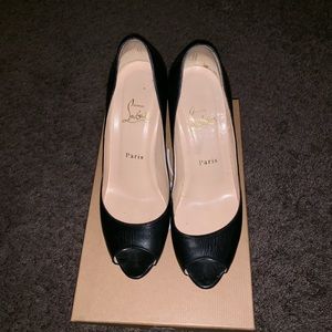 Authentic Christian Louboutin You You 85 Kid